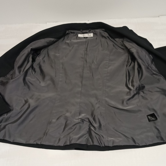 Tahari One-button-noth lapel shape blazer women's Sz 8 stripe blazer - Picture 7 of 10